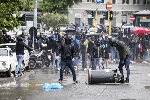 Lazio e l'attacco alla Polizia: ecco cosa si nasconde dietro l'azione ultras