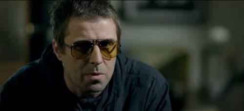 Oasis, Liam Gallagher: "Mio fratello? Sarebbe felice di vedermi sotto un ponte"