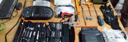 Rubavano auto con strumenti tecnologici sofisticati: arrestati dai carabinieri di Ottaviano