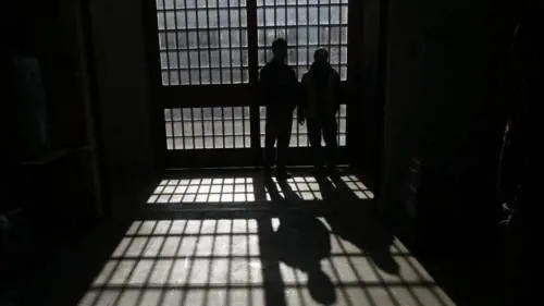 Cosenza, detenuto extracomunitario evade dal carcere