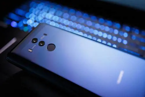 Huawei minaccia azioni legali contro Google