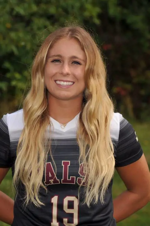 Si accascia alla maratona a un chilometro dall'arrivo: muore atleta Usa 22enne