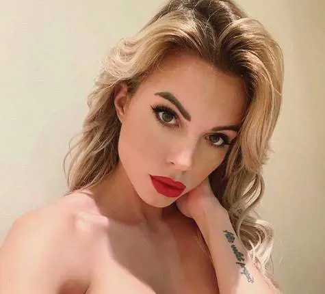 Ludovica Pagani insultata sul web: "Chi è la cagna fra voi due"