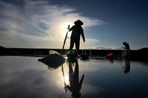 L'irriducibile centenaria in lotta con i ras del carbone