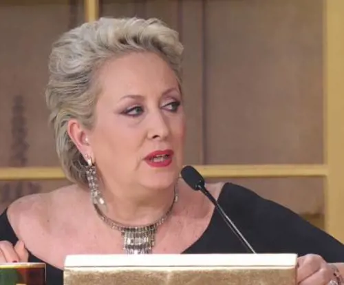 Carolyn Smith sbotta sui social: "Non sono in ospedale. Sarò a Ballando"