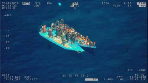 I vescovi dettano la linea: "Accoglienza e via Sicurezza bis"