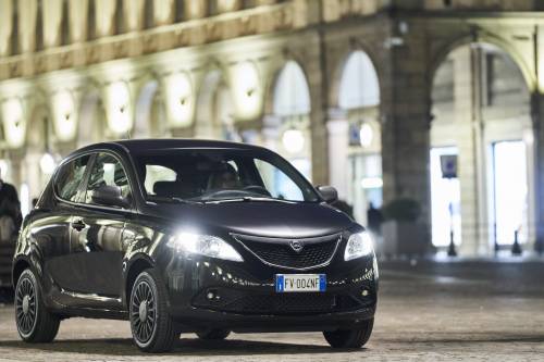 Lancia Ypsilon, il bicolore la rende ancora più glamour