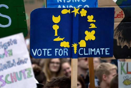 "Fridays for Future" :a Cologne la marcia per il clima 