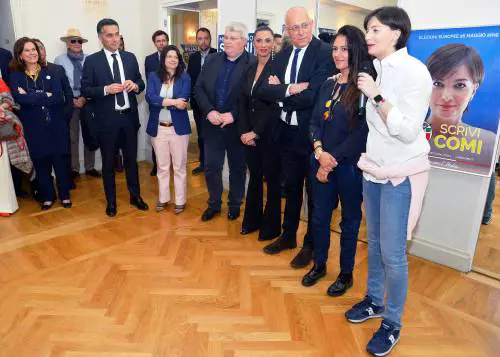 Orgoglio azzurro: "Stop al governo e lo sfratto a Sala Forza Italia c'è"