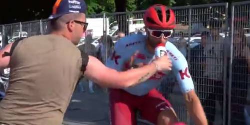 Giro d'Italia, rissa sfiorata a Pinerolo: tifoso strappa borraccia ad Haller