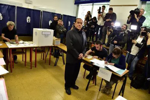 La seconda traversata del deserto: dal golpe in Senato all'euroseggio