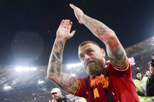 La panchina di una big di Serie A può finire nelle mani di De Rossi