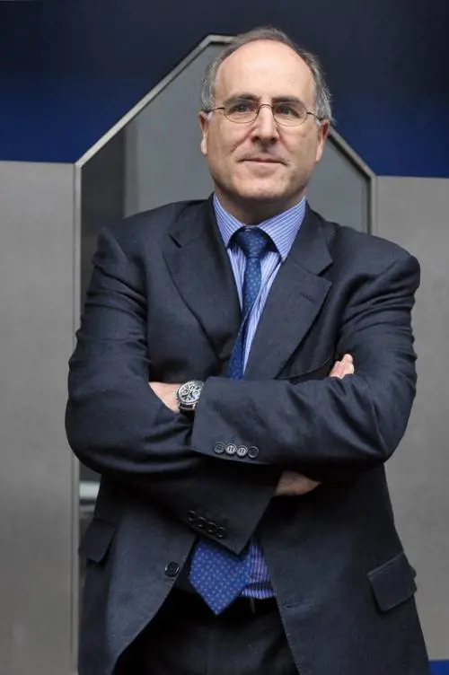 Massiah se ne va e lascia Ubi a Intesa