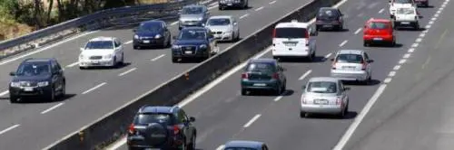 Francia, folle fermato a velocità sostenuta: "Ero posseduto dallo spirito di Schumacher"