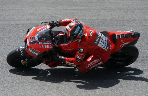 Girotondo Ducati, ecco Miller Petrucci ai saluti. Anzi, no...