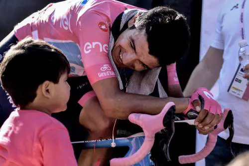 Coronavirus, il Giro d'Italia non partirà il 9 maggio dall'Ungheria