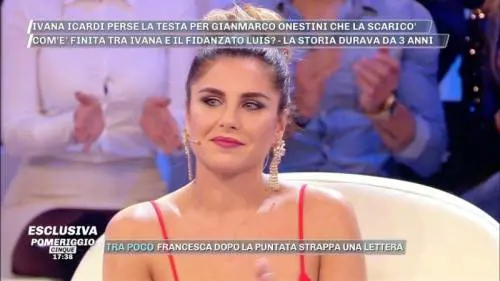 Gf, Ivana Icardi fuori controllo: "Vuoi che lo lecchi anche a te?"