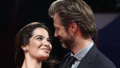 Kim Rossi Stuart litiga al parco con Ilaria Spada