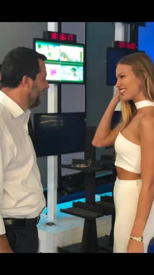 Taylor Mega e Matteo Salvini, cosa li "lega"?