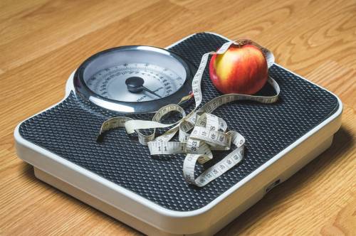 Allarme dai diabetologi: "I giovani rischiano diabete e obesità"