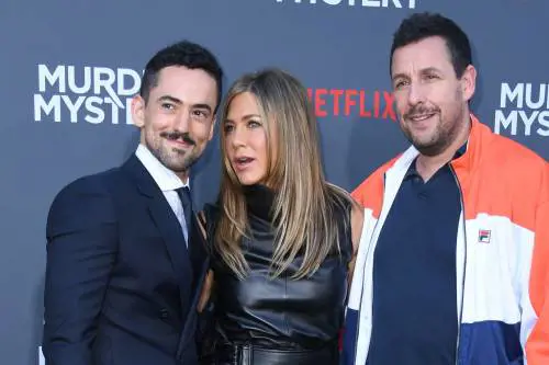 Jennifer Aniston e Adam Sandler per "Murder Mystery" 