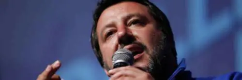 Bari, striscione "Salvini fascista". Archiviata inchiesta per vilipendio