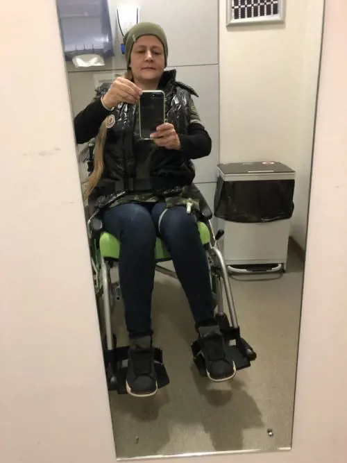 Invalida dopo il morso di una zecca: "Non ho più una vita"