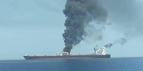 Oman, ecco che cosa si nasconde ​dietro l'attacco alle petroliere