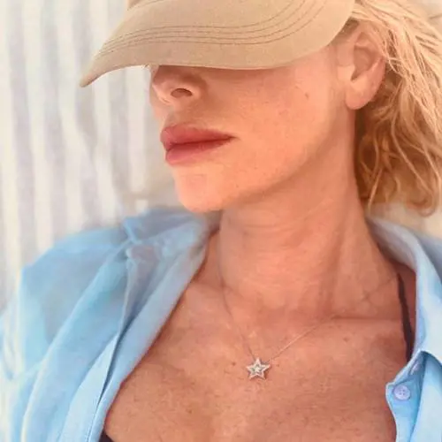 Anche Alessia Marcuzzi sostiene il movimento contro il body shaming