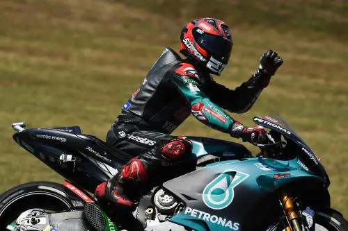 Quell'italiano dietro la Suzuki che va verso il titolo
