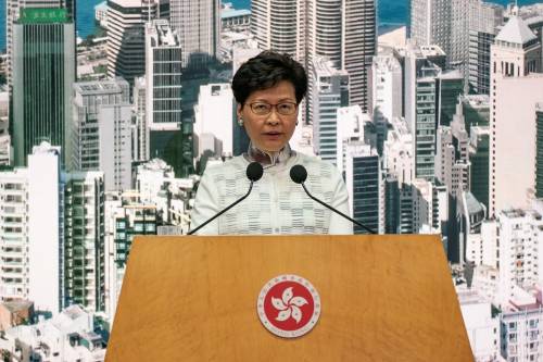Hong Kong, golpe cinese le elezioni tra un anno "Torneremo in piazza"