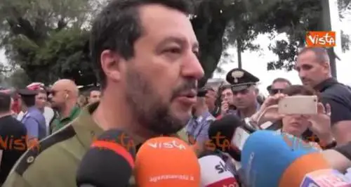 Salvini e la lite con la giornalista: "Lei fa politica?"