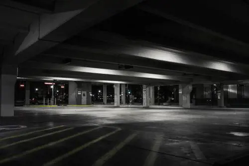Firenze: aggredita nel parcheggio della stazione per pochi spiccioli