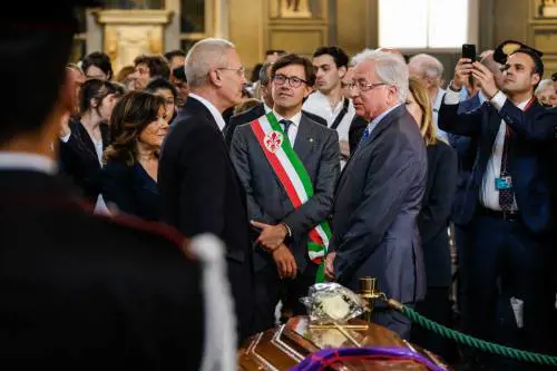 Mozart e sciarpe viola per Zeffirelli