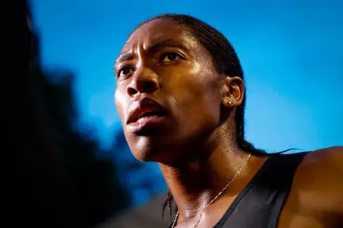 Atletica, Iaaf in tackle su Caster Semenya: "Biologicamente è un uomo"