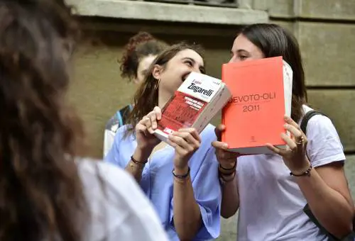 Coronavirus, scuola-università: cambia il riconoscimento dei titoli di studio