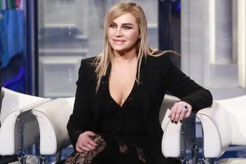 "All’esame di maturità? Ero senza mutandine". La rivelazione hot di Lory Del Santo 