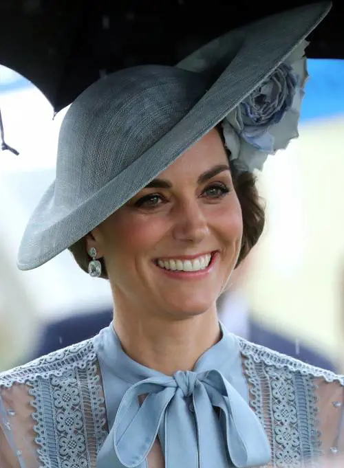 Royal Family, sfilata di cappellini ad Ascot