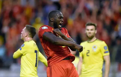 Juve, avanti tutta per Lukaku: in cambio Dybala