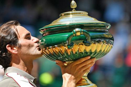 Tennis, Federer manda ko Goffin: decimo sigillo ad Halle