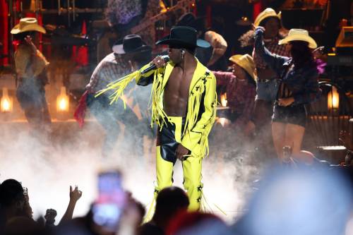 BET Awards 2019: i look più estremi dalla kermesse che celebra la musica black