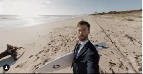 Chris Hemsworth: il nuovo “Guardiano della Galassia” mostra i suoi “lati migliori”