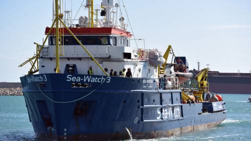 Sea Watch a Lampedusa: ma il 61% degli italiani non vuole che attracchi