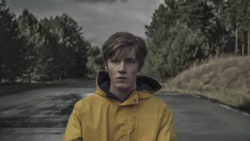 Dark: la seconda stagione è un vero rompicapo