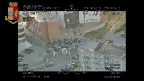 Mafia, blitz contro i fiancheggiatori di Messina Denaro