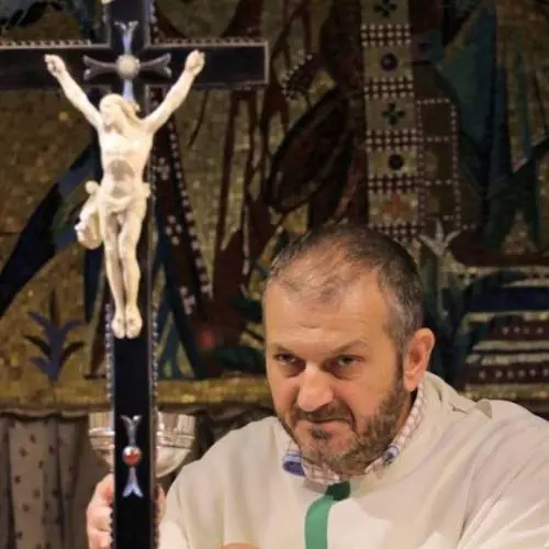 Il monaco sopravvissuto cinque mesi alle torture nella prigione jihadista