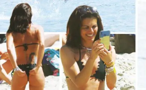 Bianca Guaccero in vacanza a Formentera con le sue amiche