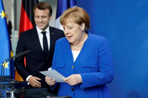 Perché la malattia della Merkel adesso fa tremare anche Macron