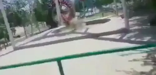 Uzbekistan, la giostra si rompe e uccide una ragazzina