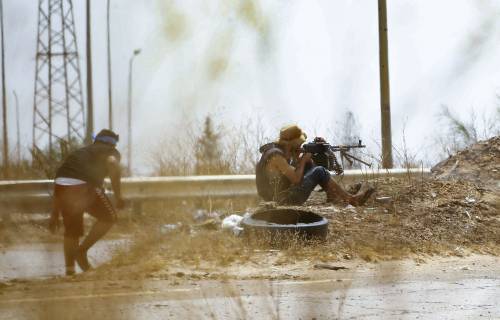 Libia, a Tripoli Haftar indietreggia e perde posizioni